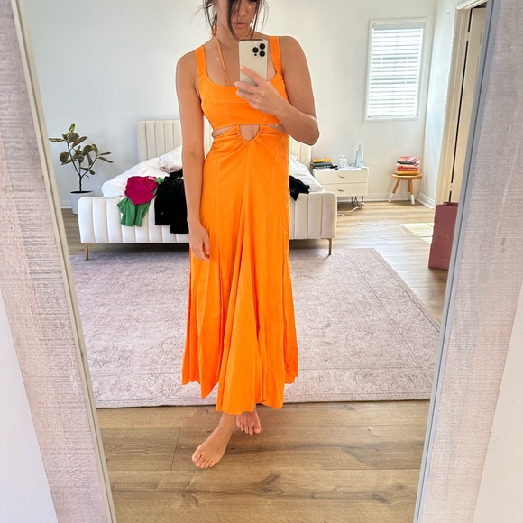 MEET YOUR SELLER/BUYER! - Picture 10 of 16